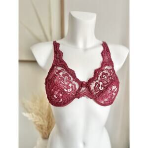 Vintage Victoria’s Secret Gold Label Size 34B Red Lace Bra